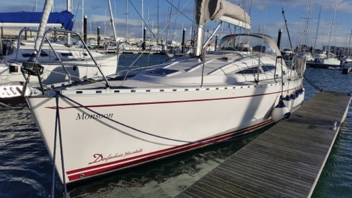 Delphia 33