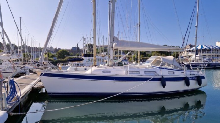 Hallberg Rassy 342