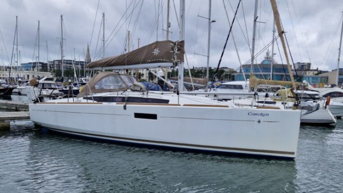 Jeanneau 349