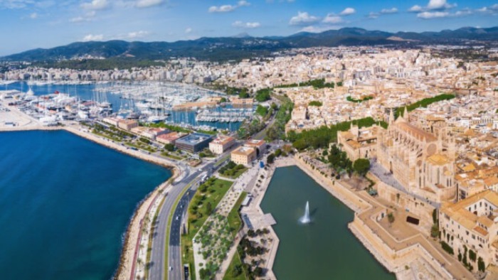The Mallorca office is part of the Network Yacht Brokers Group